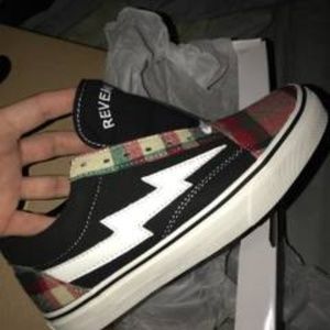 ian connor vans lightning bolt